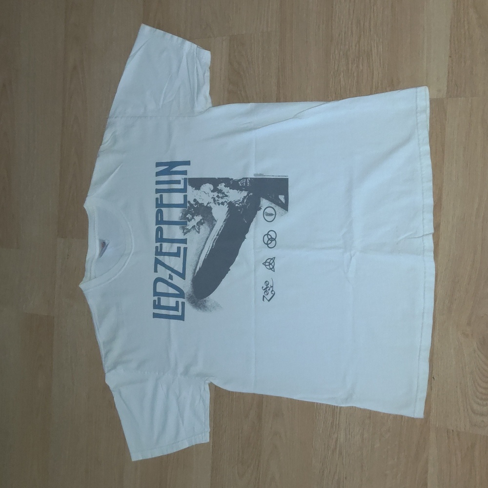Vtg 2005 Led-Zeppelin Graphic Crewneck Short Sleeve T-shirt L